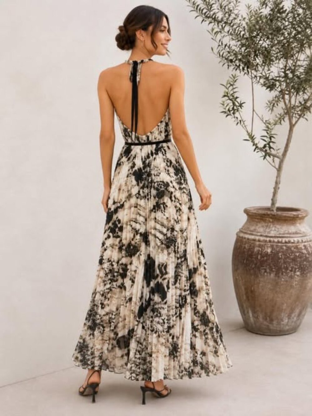MANGO MNG NWT Pleated Abstract Print Halter Maxi Dress Black Beige L